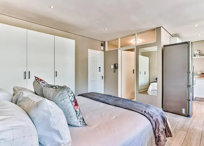 Senator Park Luxury Apartment
